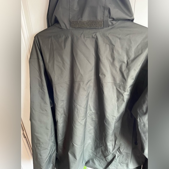 Eddie Bauer | Green Lightweight Jacket - Picture 5 of 9